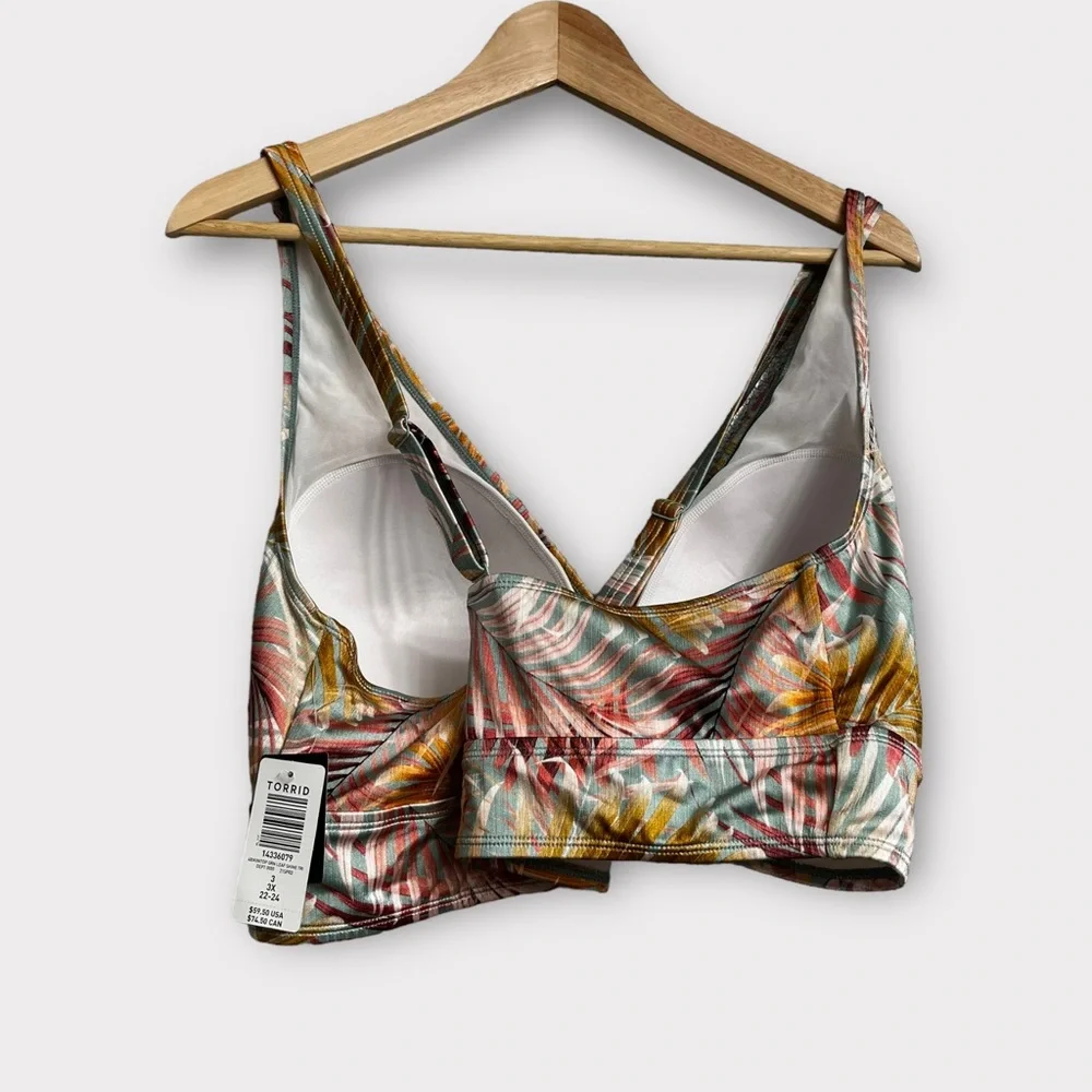 NWT Torrid Wireless Shine Triangle Bikini Top in Green Leaf Print - Picture 4 of 7